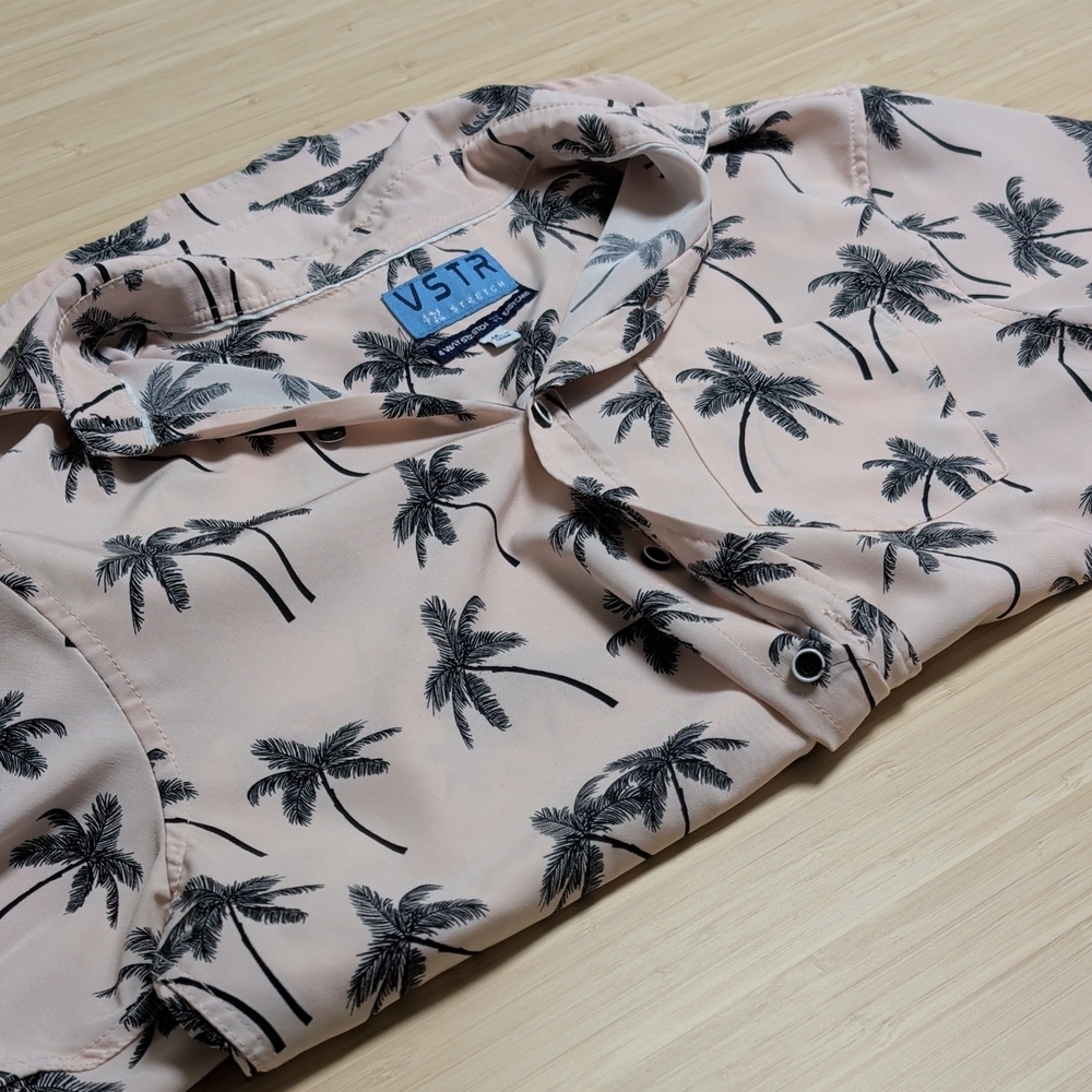 VSTR Palm Tree Print Button Up
